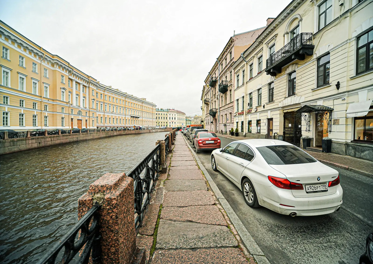Апартаменты КвартирникN на набережной Мойки 30