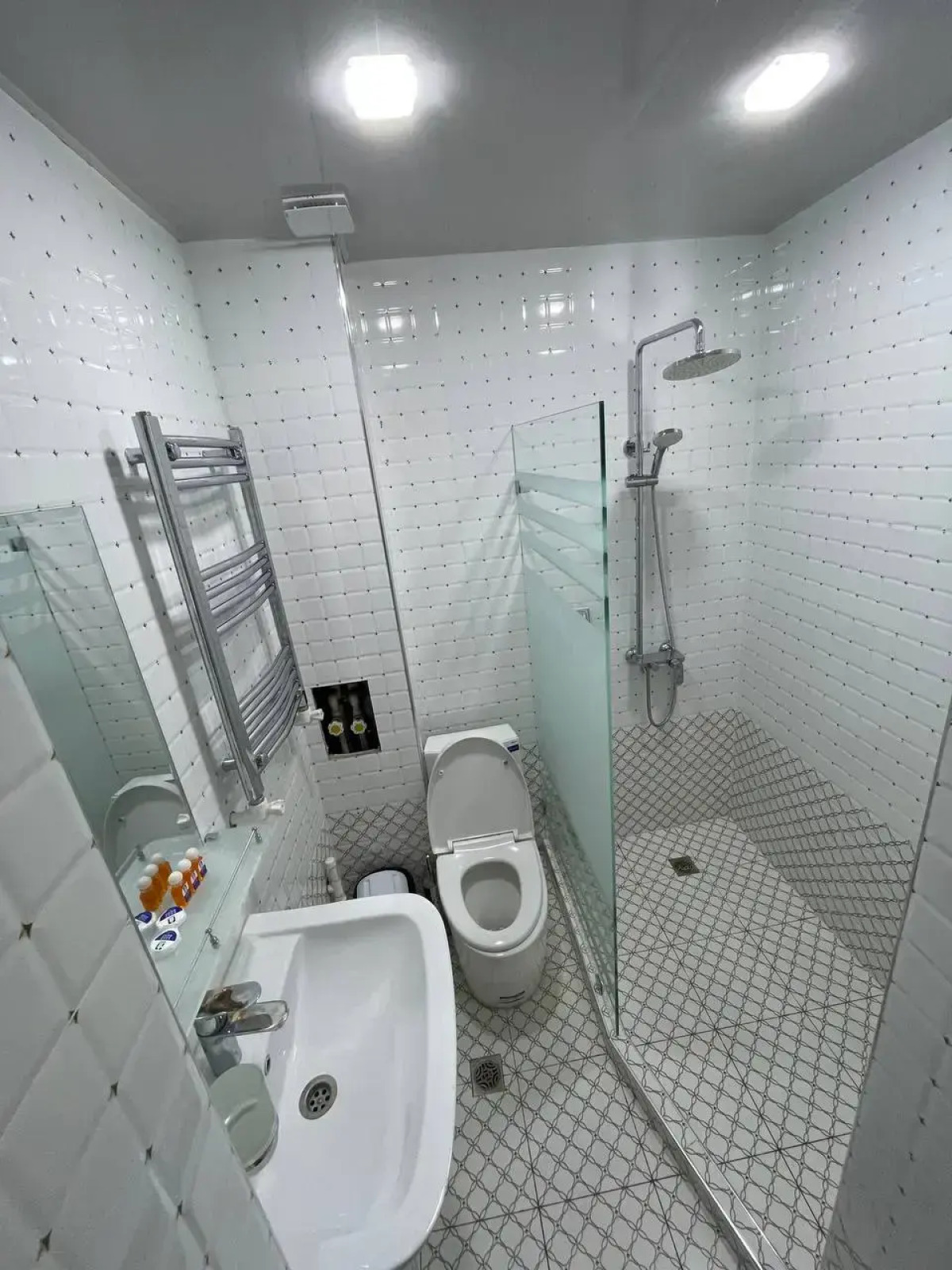 Отель Status Inn