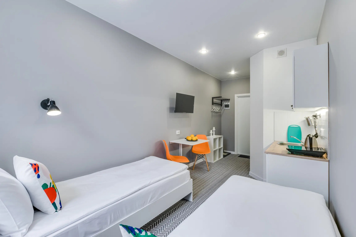 Апартаменты улучшенные на Джамбула 17