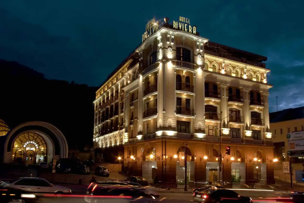 Отель Riviera House