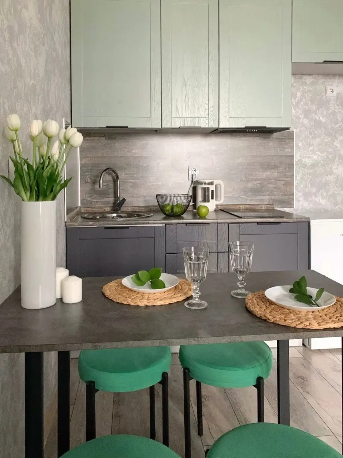 Апартаменты Добрые сутки на 8 марта 204д