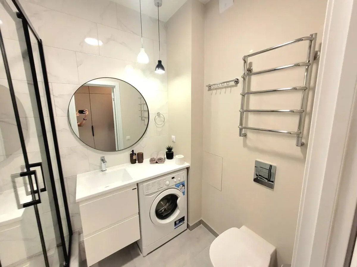 Студия СИБИРЬ HOUSE с панорамными окнами