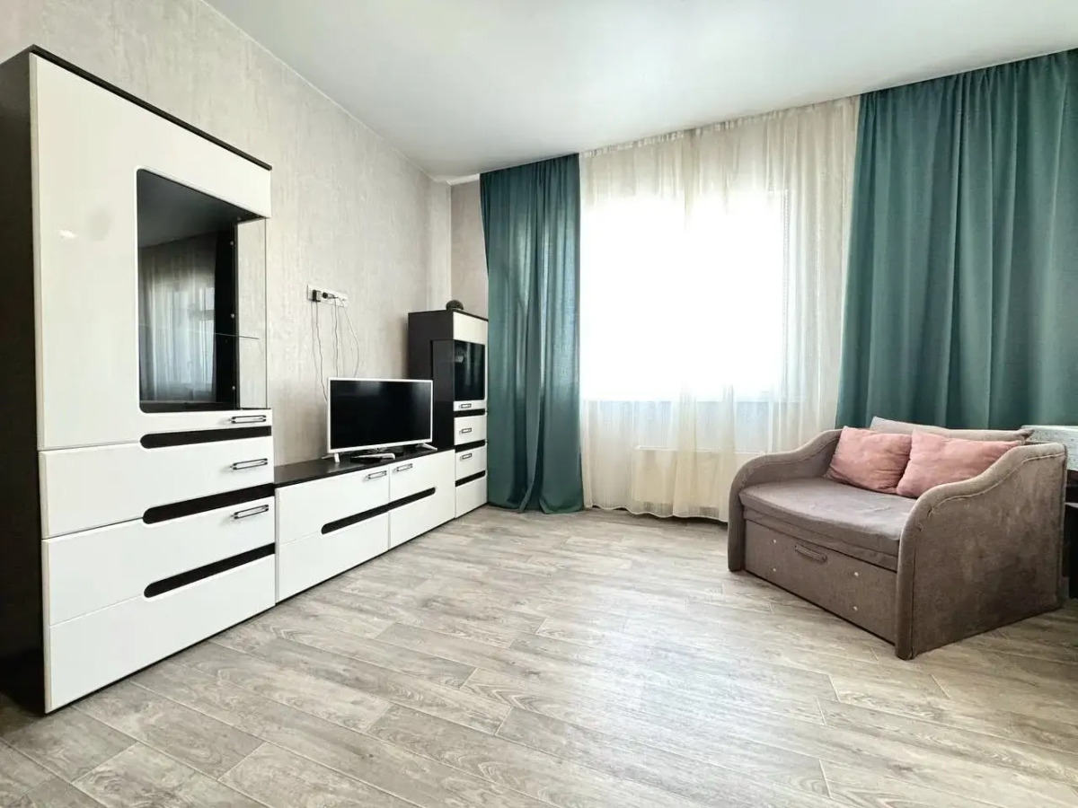 Квартира-студия однокомнатная на Притомском напротив Кузбасс-Арена