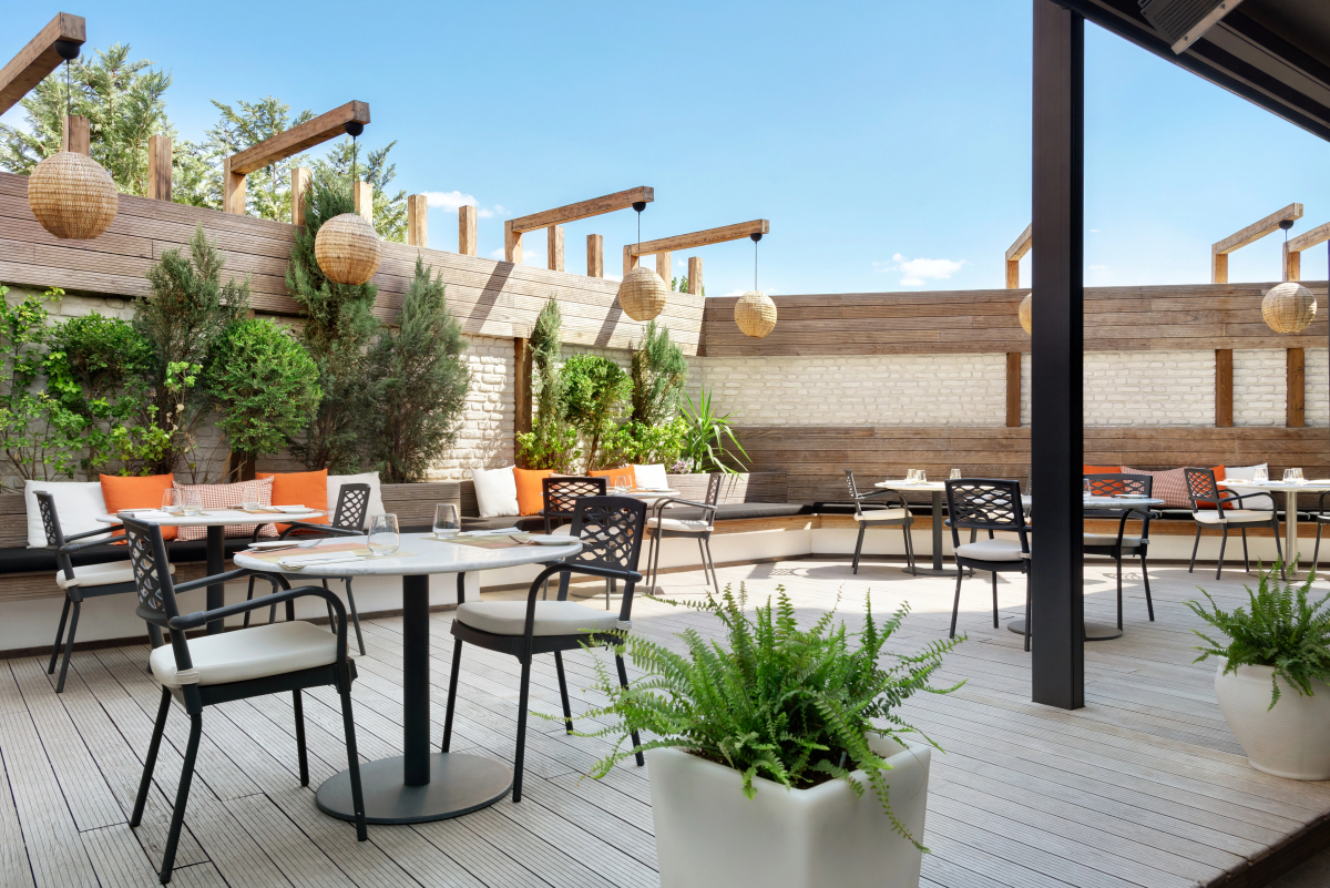 Отель Ramada Plaza by Wyndham Eskisehir