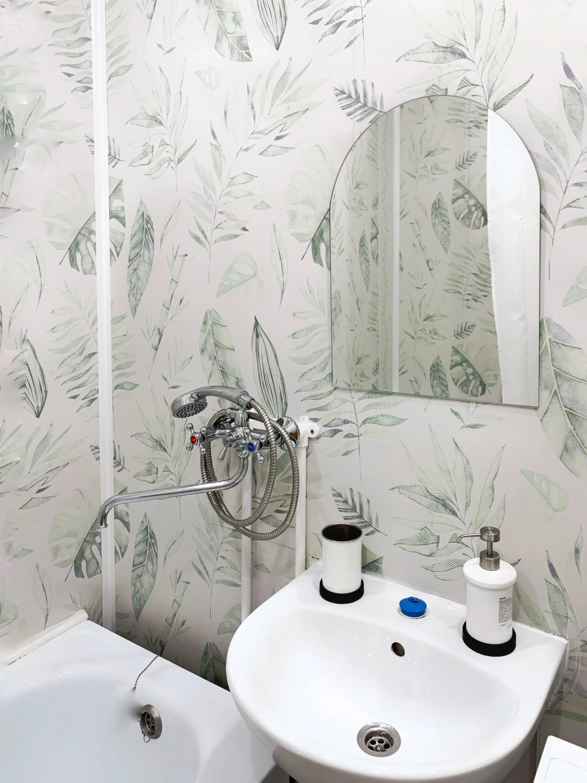 Апартаменты на улице Лесников 25