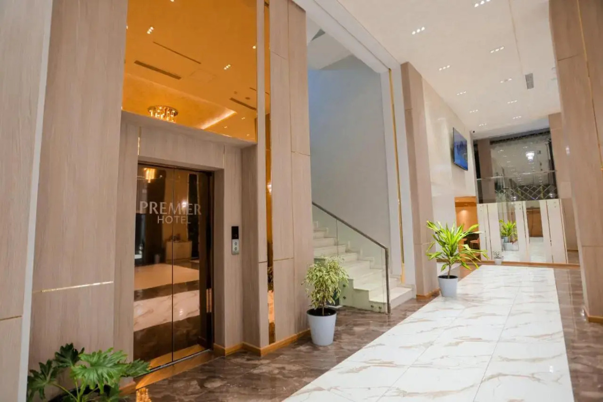 Отель Premier hotel