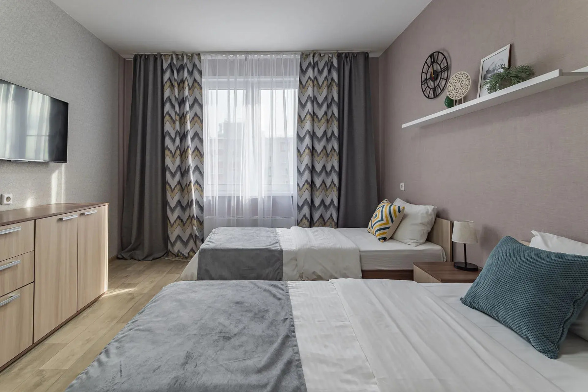 Квартира на Бурнаковская 105