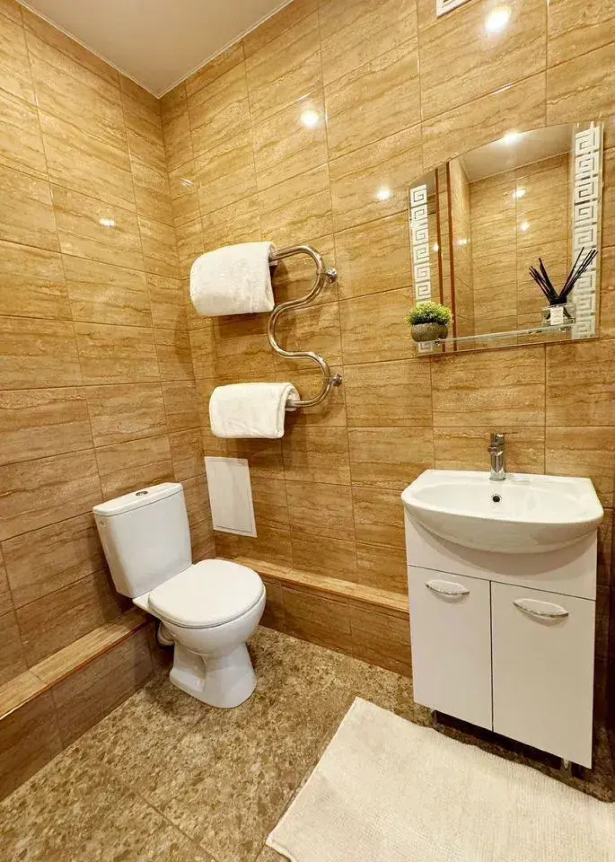 Квартира Комфоpтная 1-Комнатная в Центpе Гоpодa