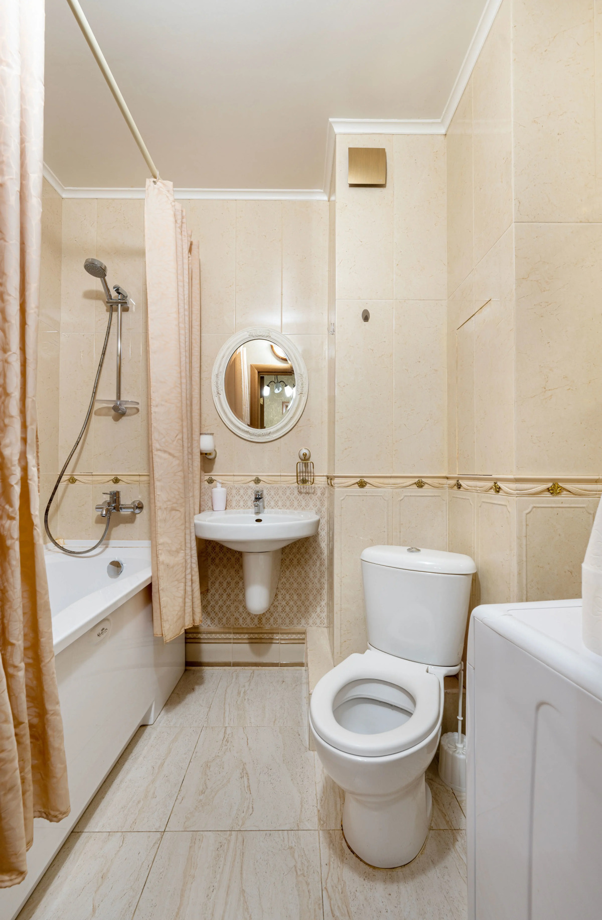 Апартаменты на Комендантском Проспекте 11