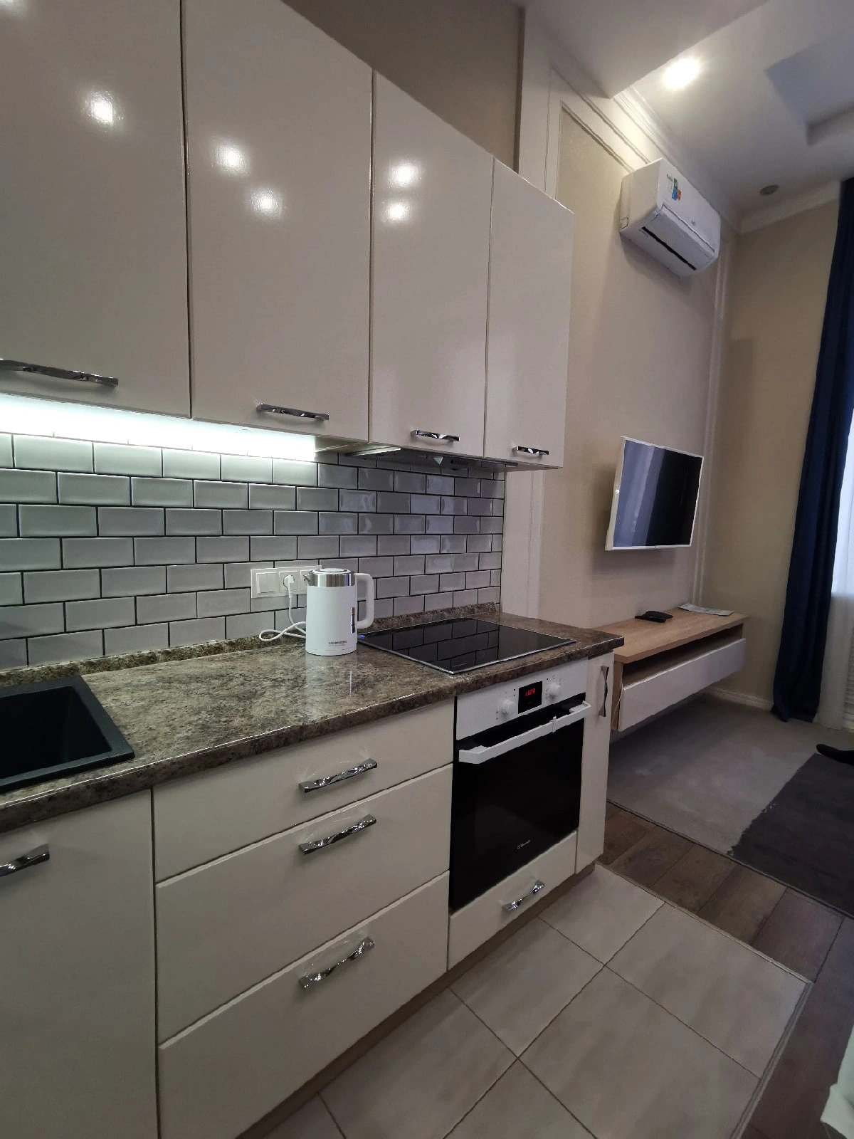 Апартаменты on Bolshaya Sovetskaya 35