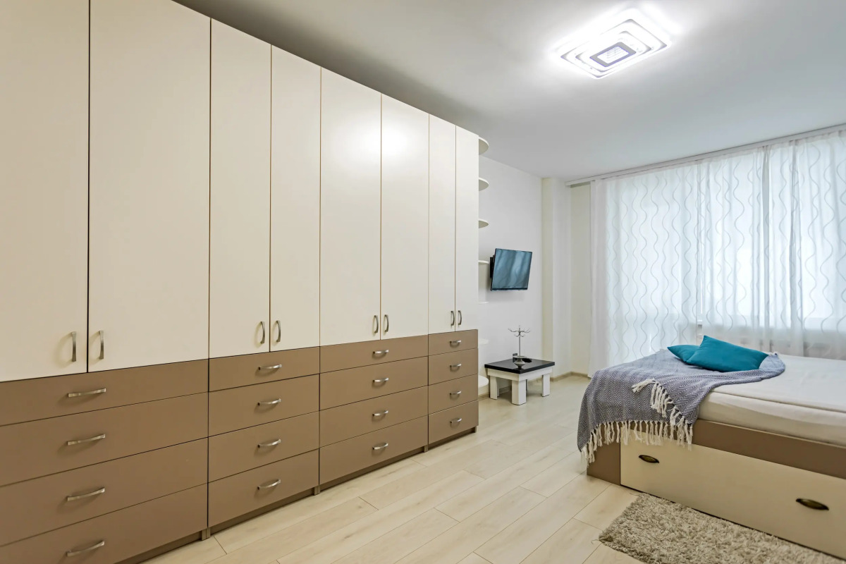 Апартаменты двухкомнатные на Скрыганова 4Б