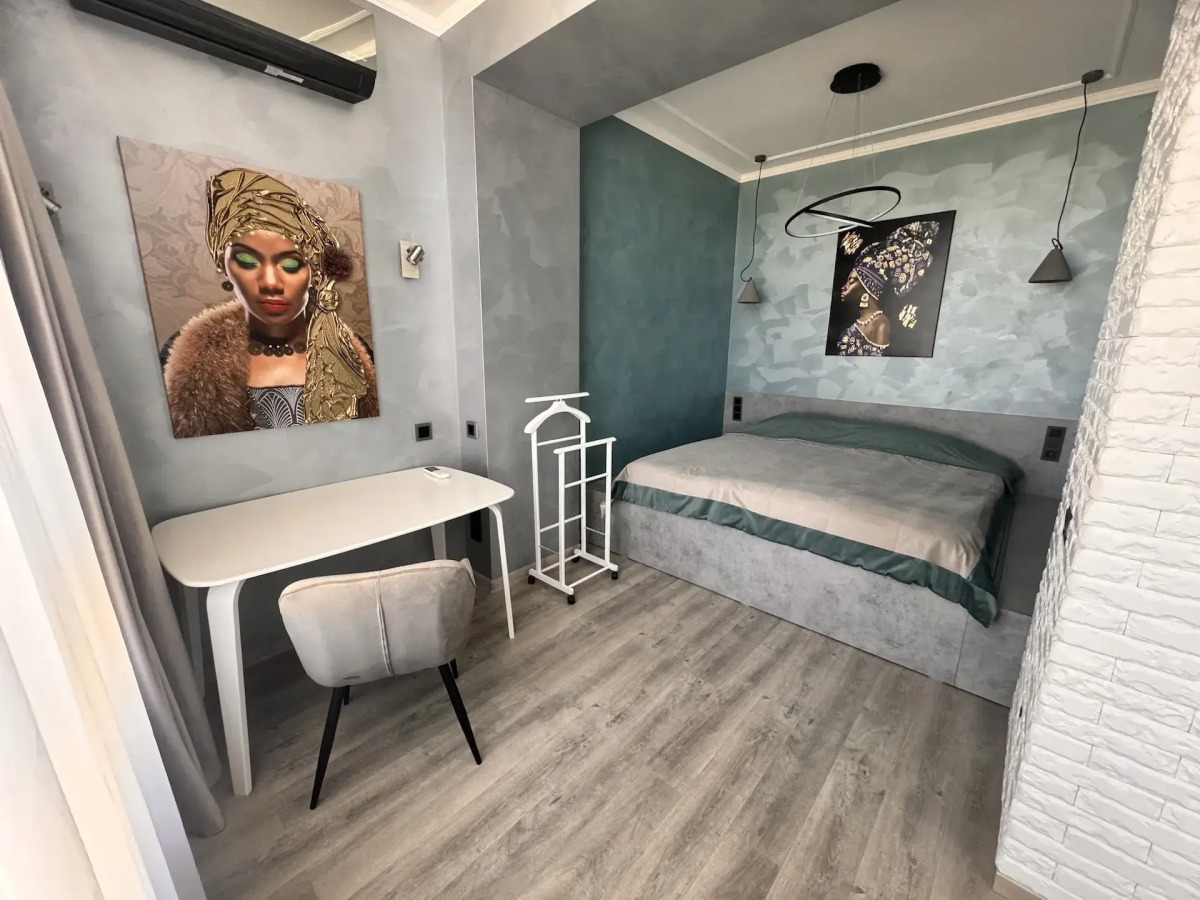 Квартира на улице Сенявина 5