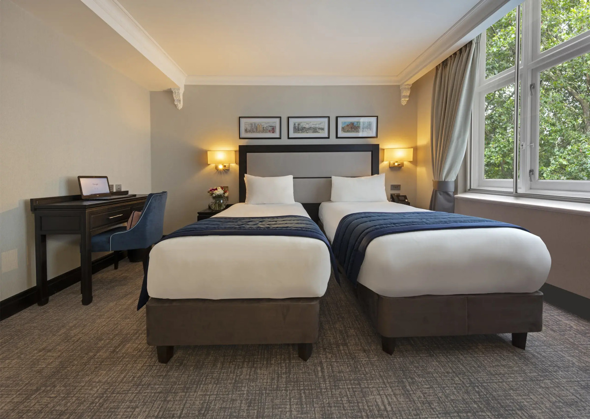 Wellington Hotel by Blue Orchid