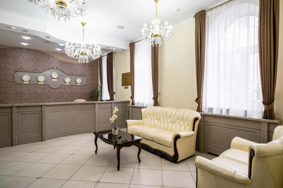 Отель Губернский