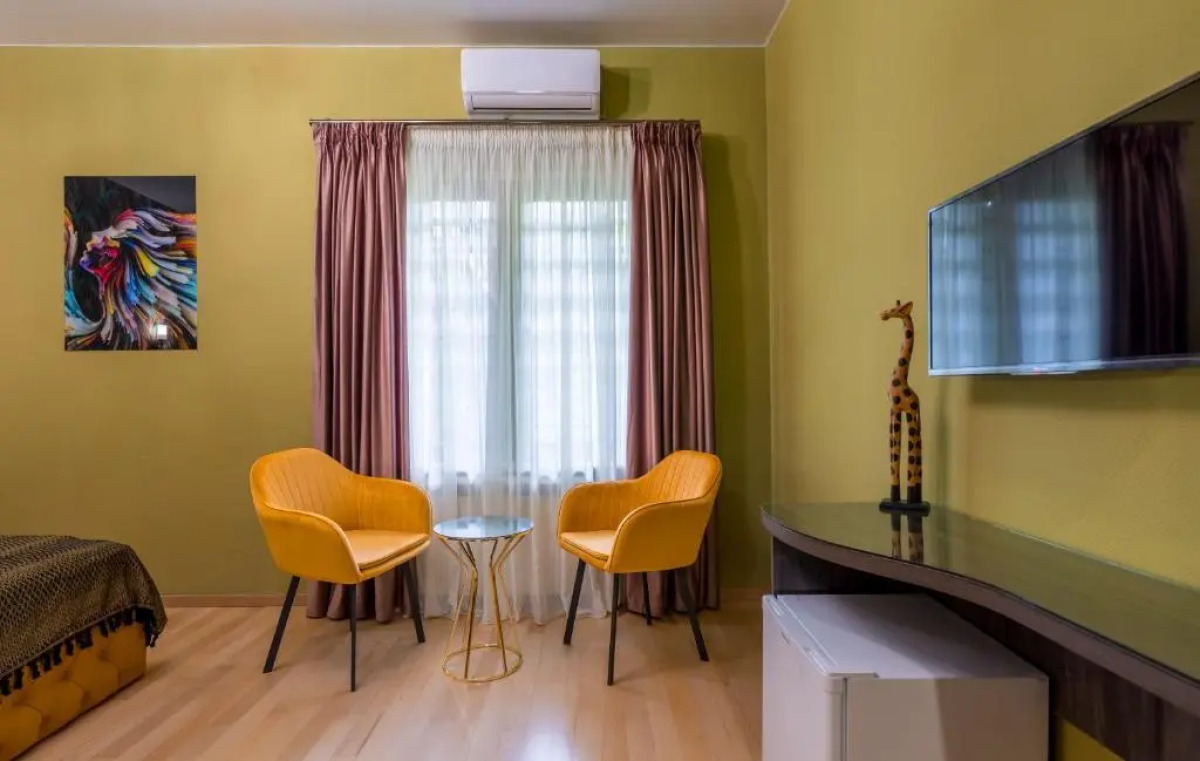 Отель Constant Tbilisi