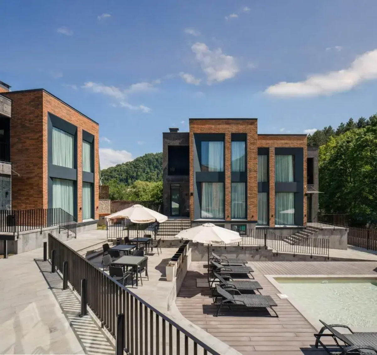 Aurora Luxe
