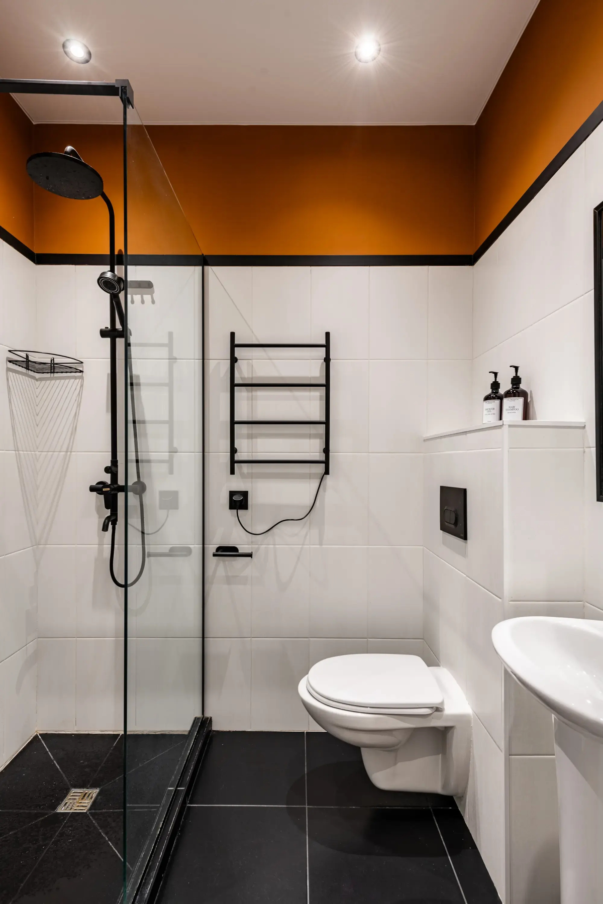 Апартаменты на Окружном проезде 10Б