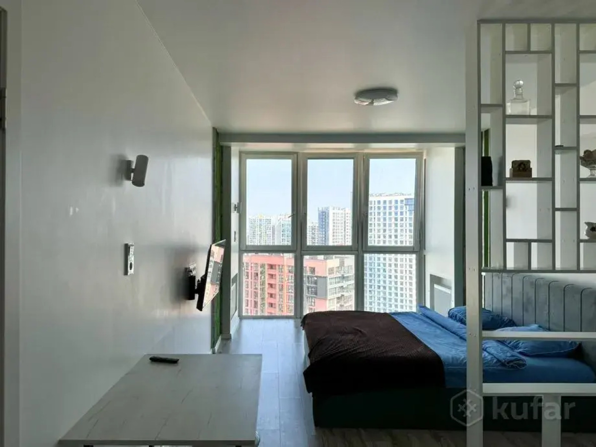 Апартаменты однокомнатные улица Михаила Савицкого 3