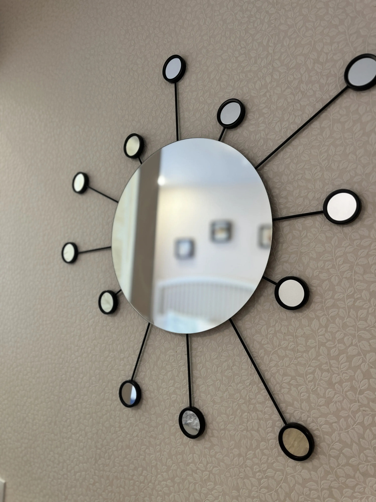 Апартаменты Unique Apart Каштан рядом с РИАцентром, КузГТУ и кинотеатром Космос на Демьяна Бедного 3