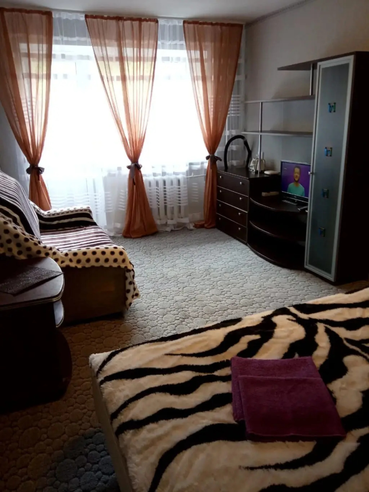 Апартаменты на Немировича-Данченко 163