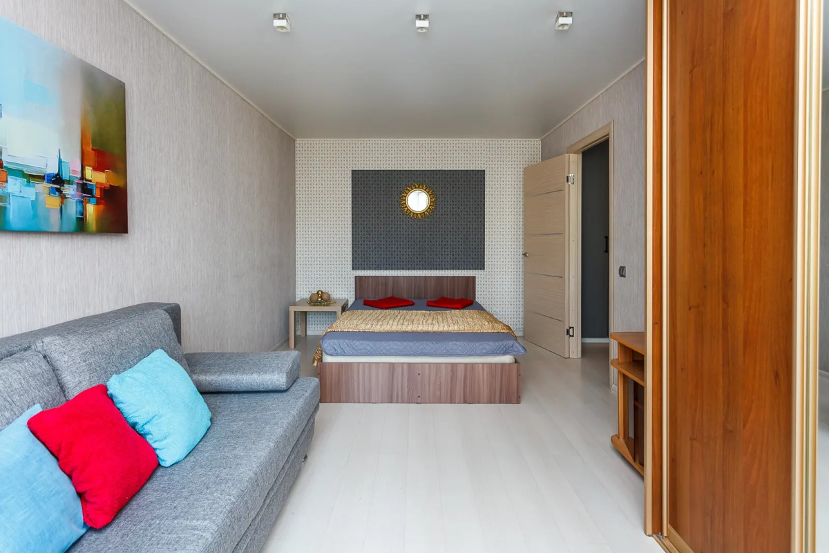 Апартаменты Панькова 24