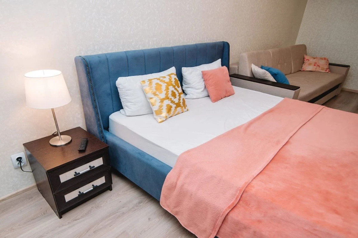 Апартаменты Апрель Брестская 1