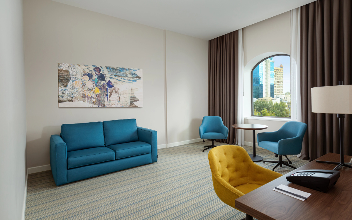 Отель Courtyard by Marriott Baku