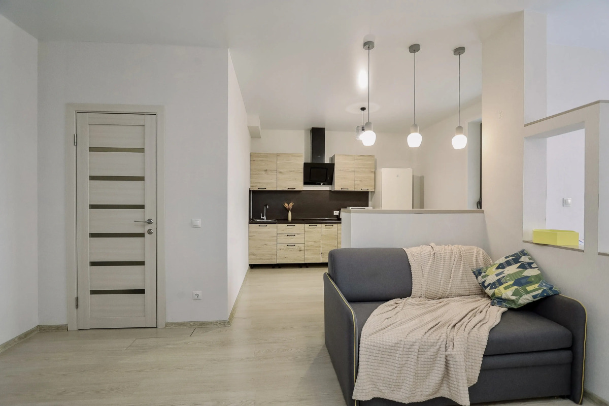 Апартаменты в ЖK Kолизeй c видом нa пруд.