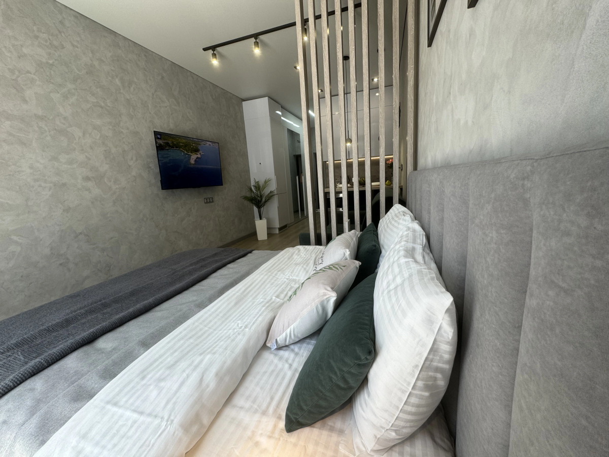 Апартаменты Platinum Aparts (Аллея Парк)