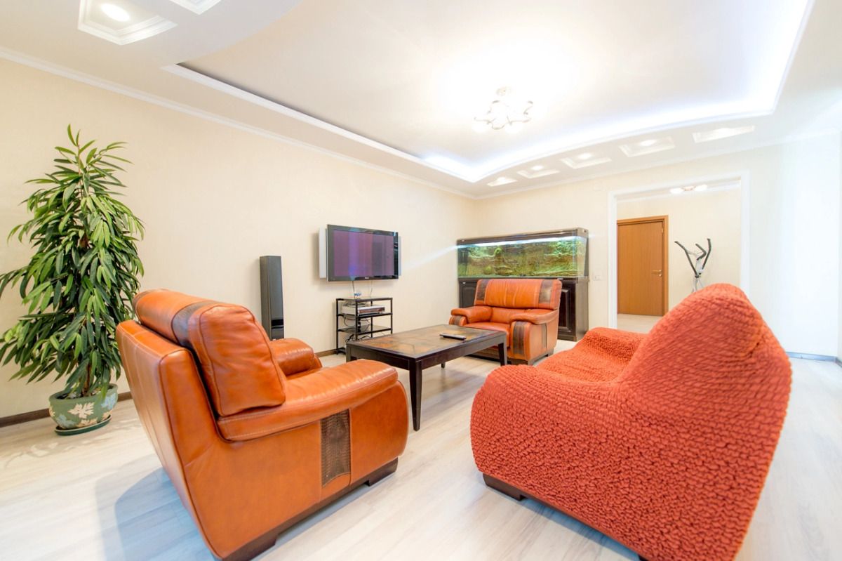 Апартаменты Пять Звёзд на Монакова 33