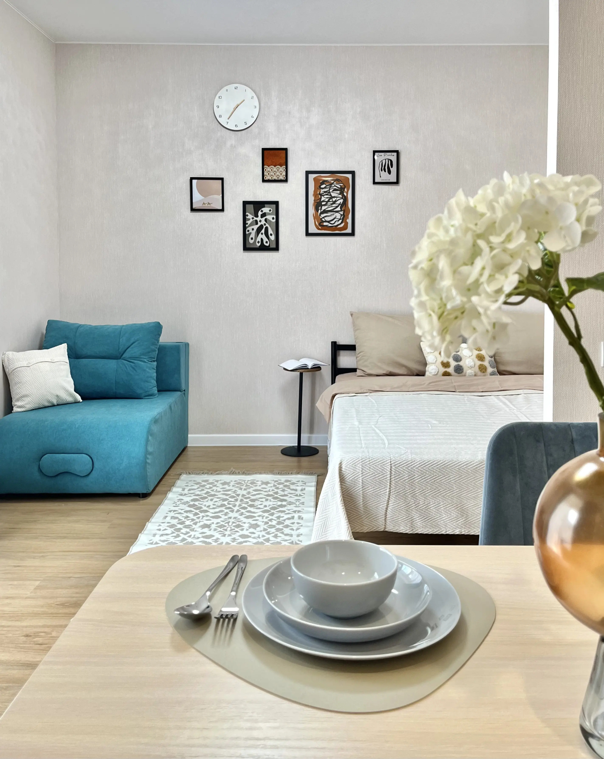 Квартира бирюзовая студия в Sердце города Перми