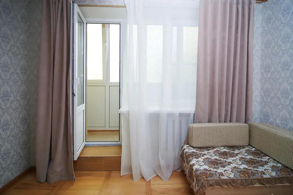 Квартира На Окопной 1