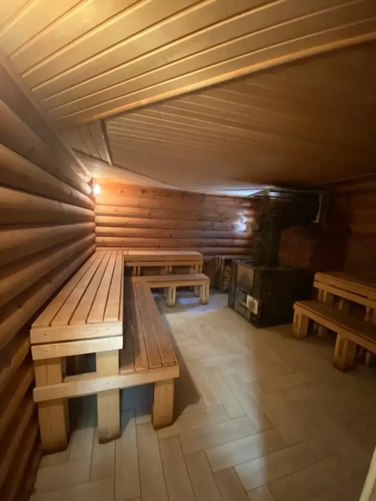 Дом с Бассейном