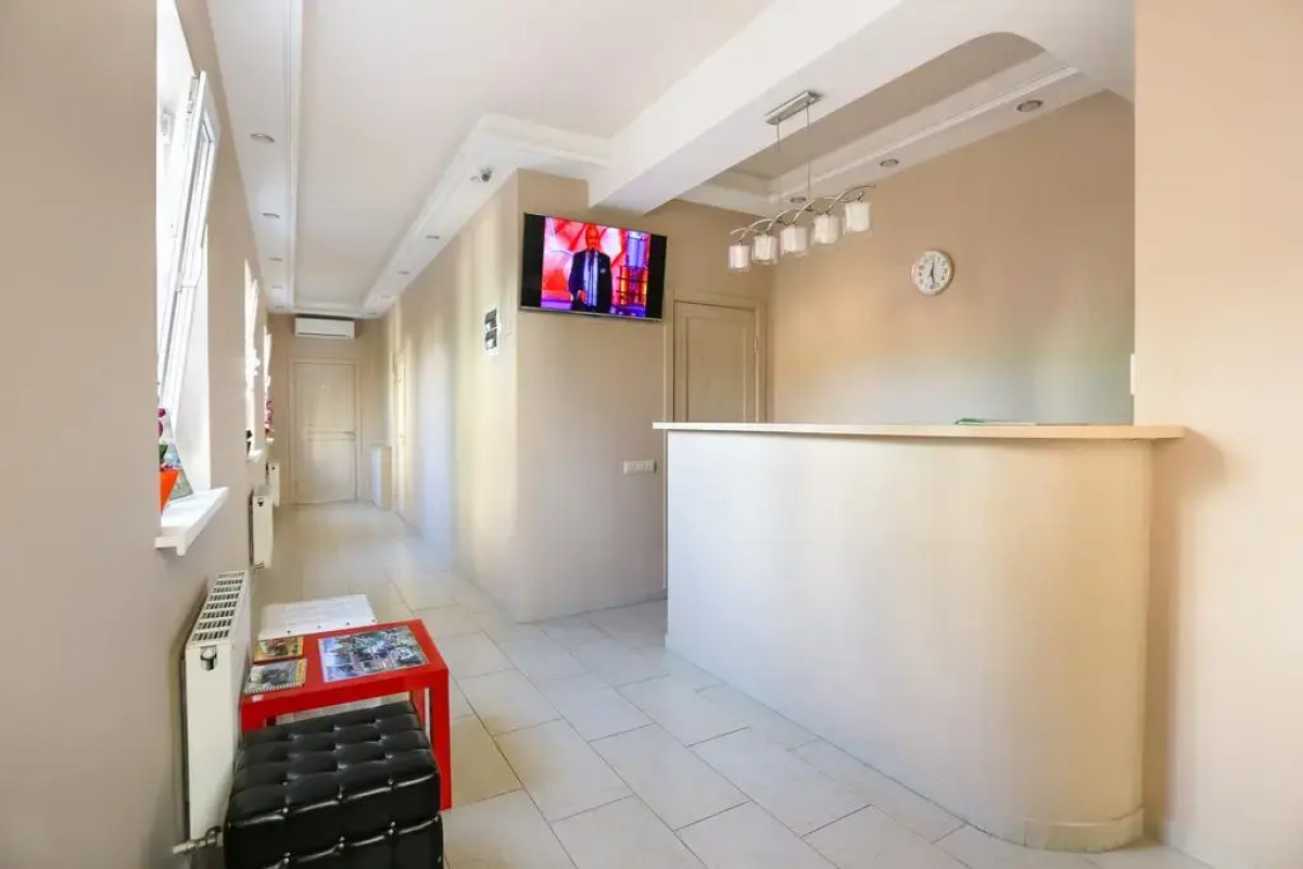Apartamentyi-Studiya Na Telmana	