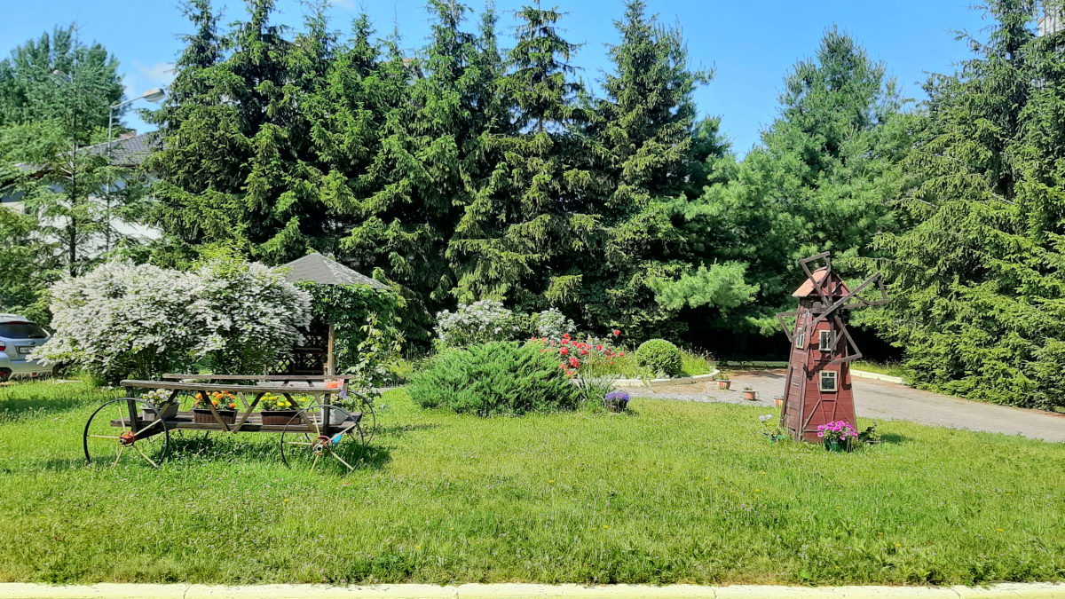 Апартаменты Двухкомнатные Зеленый Двор Беседка Центр