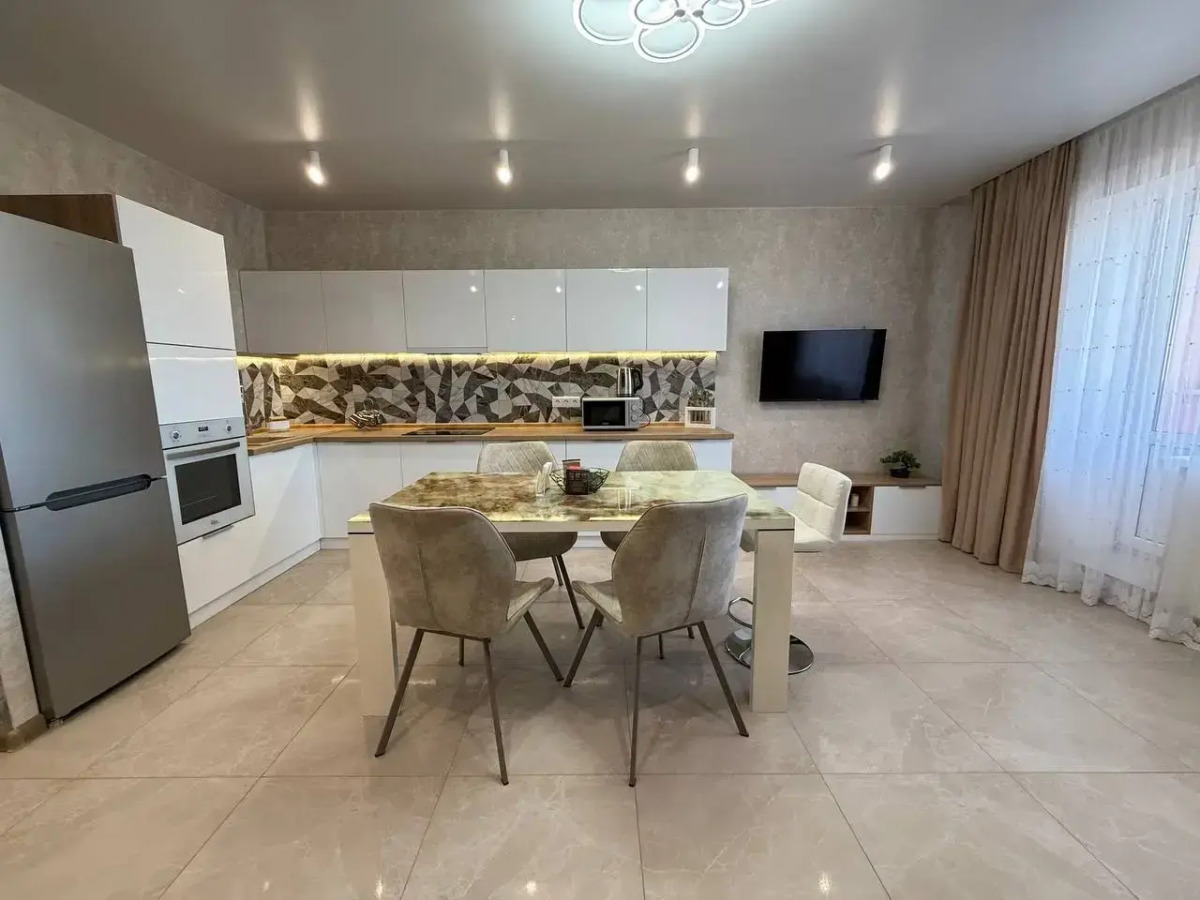 Апартаменты Трехкомнатные VIP в Центре Пензы