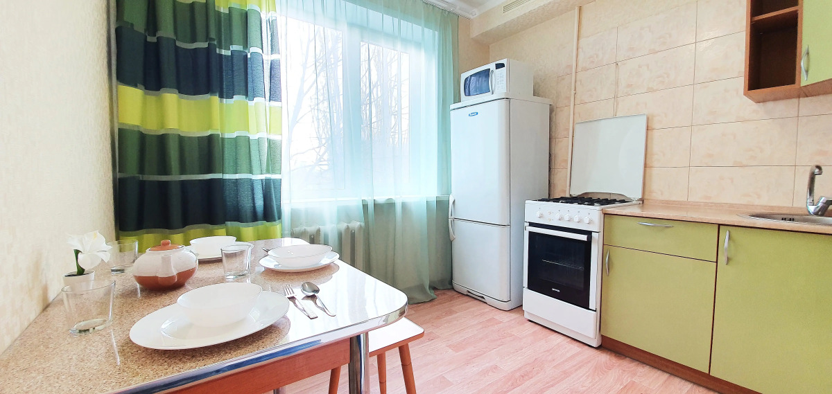 Апартаменты Комфорт класс 30 лет победы 39