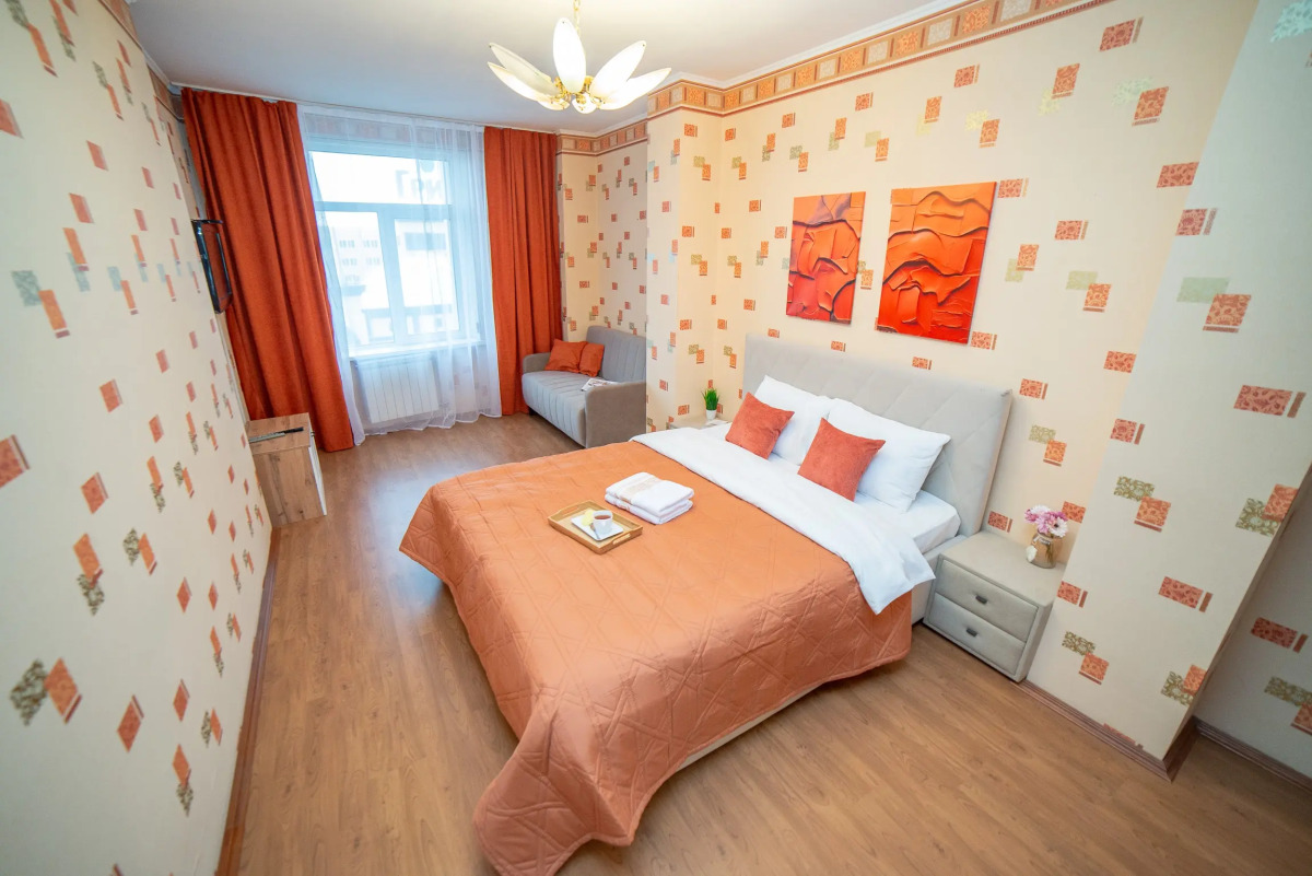 Апартаменты Радищева 12 трехкомнатная