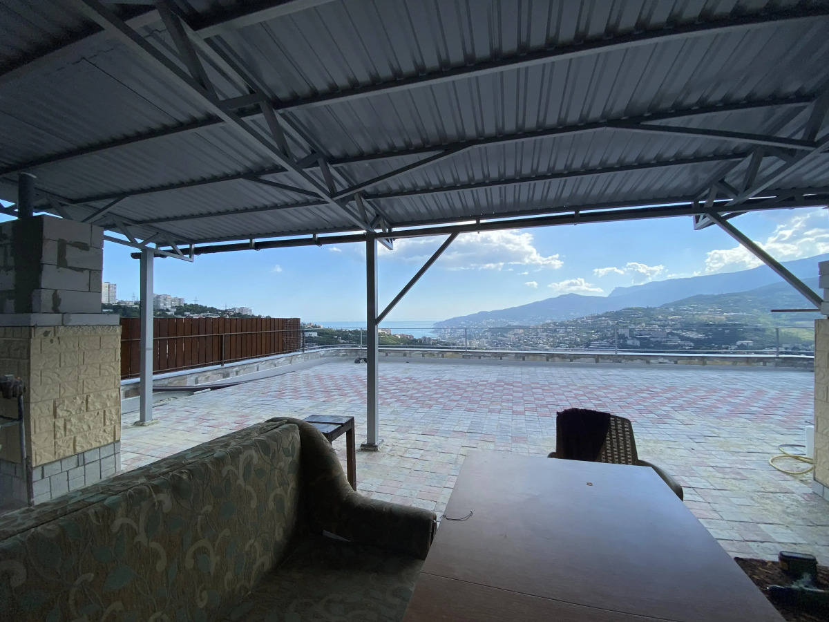 Гостевой дом Над Ялтой