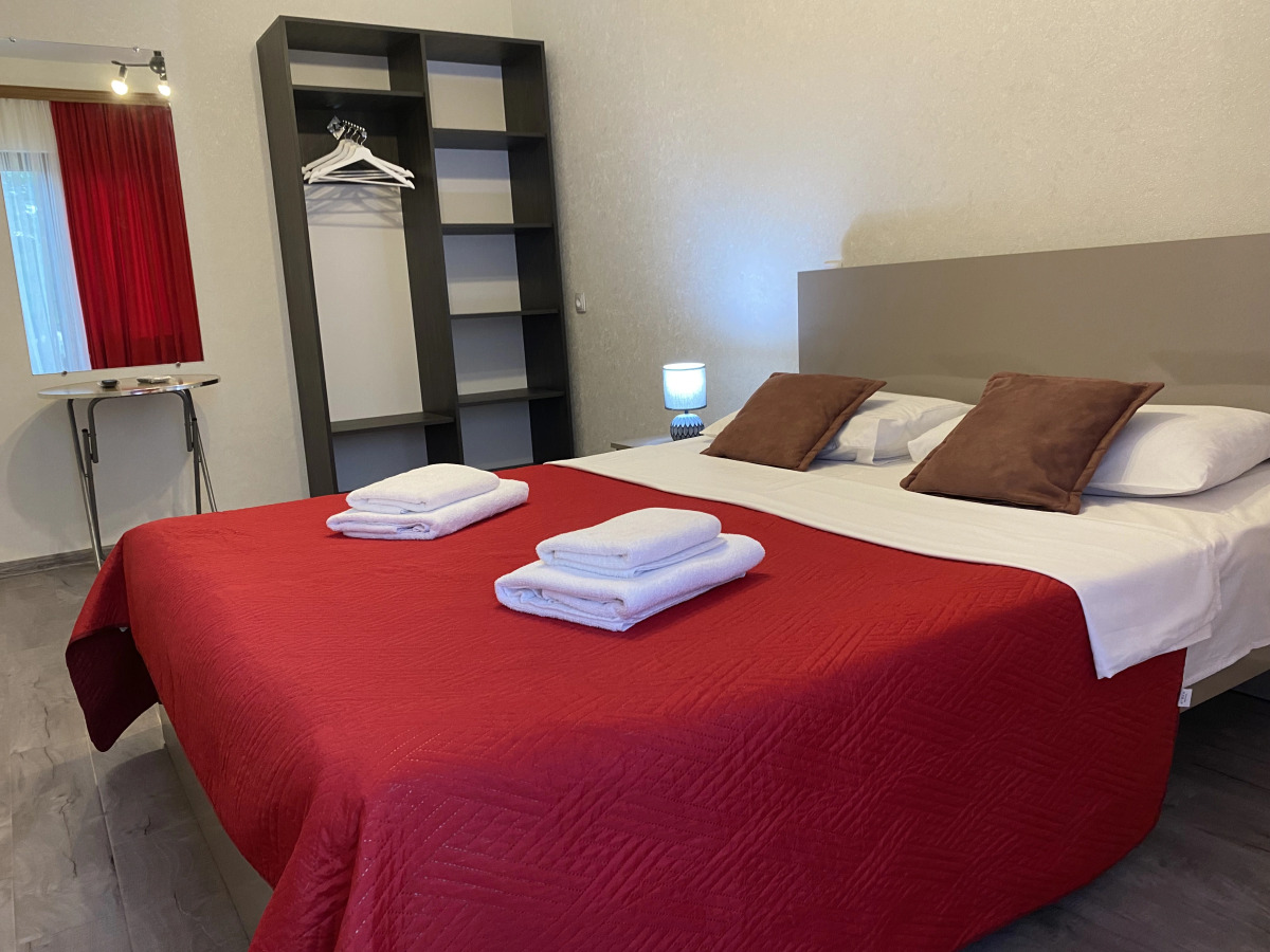 Отель West Face