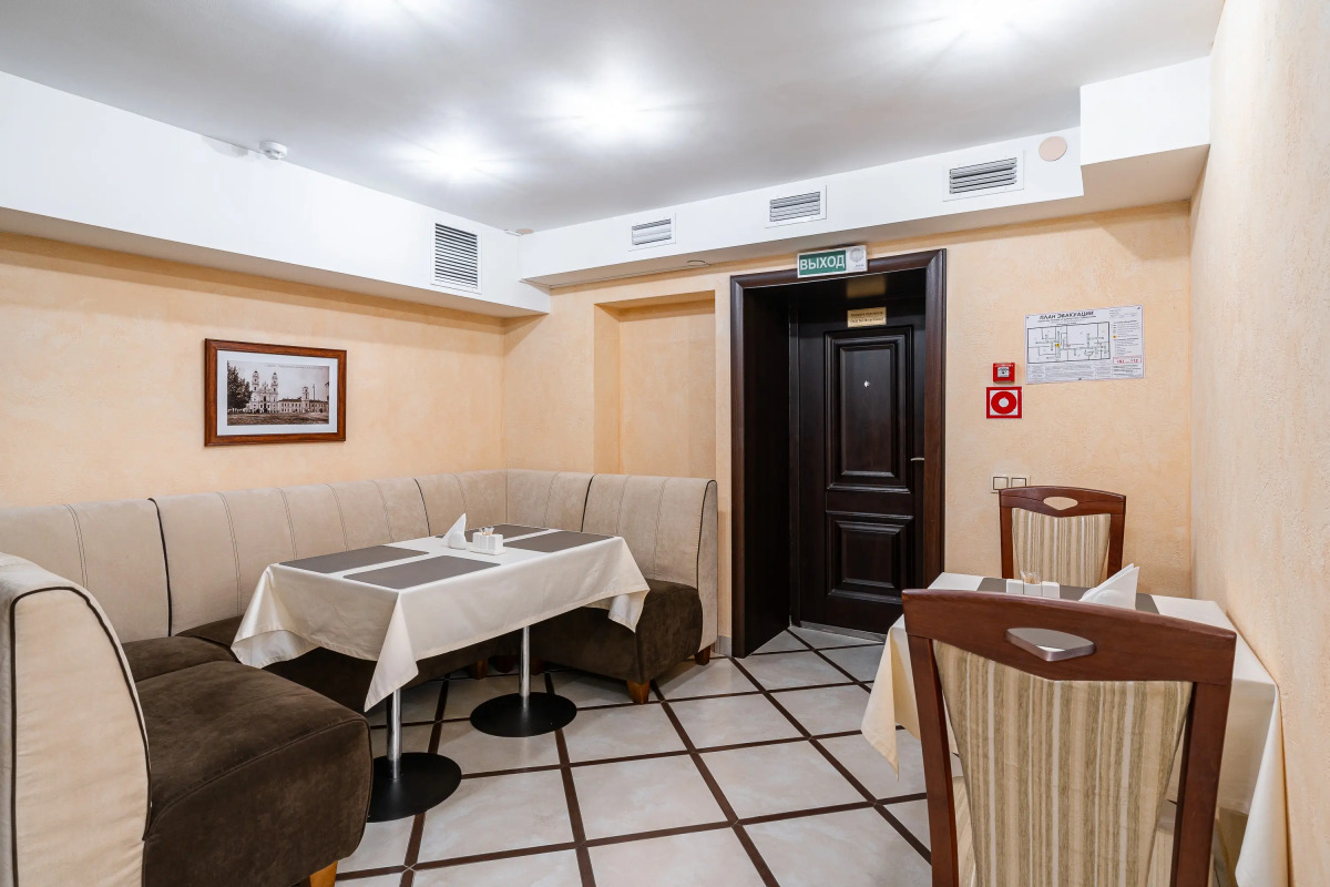 Отель Губернский