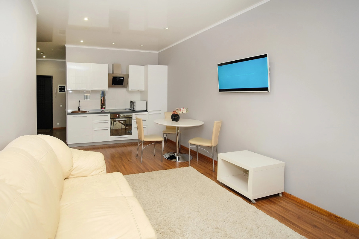 Квартира 2-комнатная, 50 м², 17/19 этаж