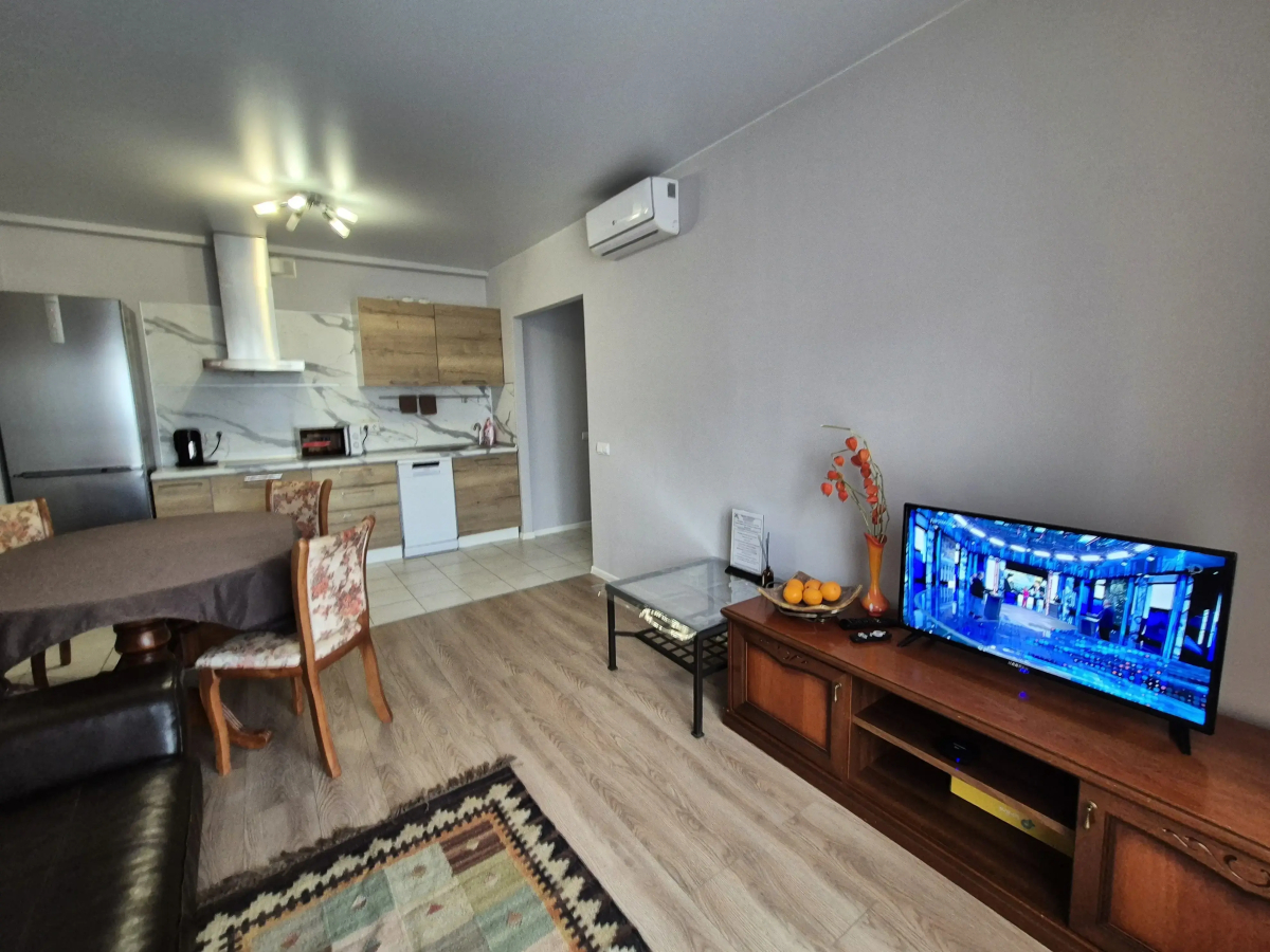 Квартира Большая 2-х комнатная Хорошая у Метро Отрадное