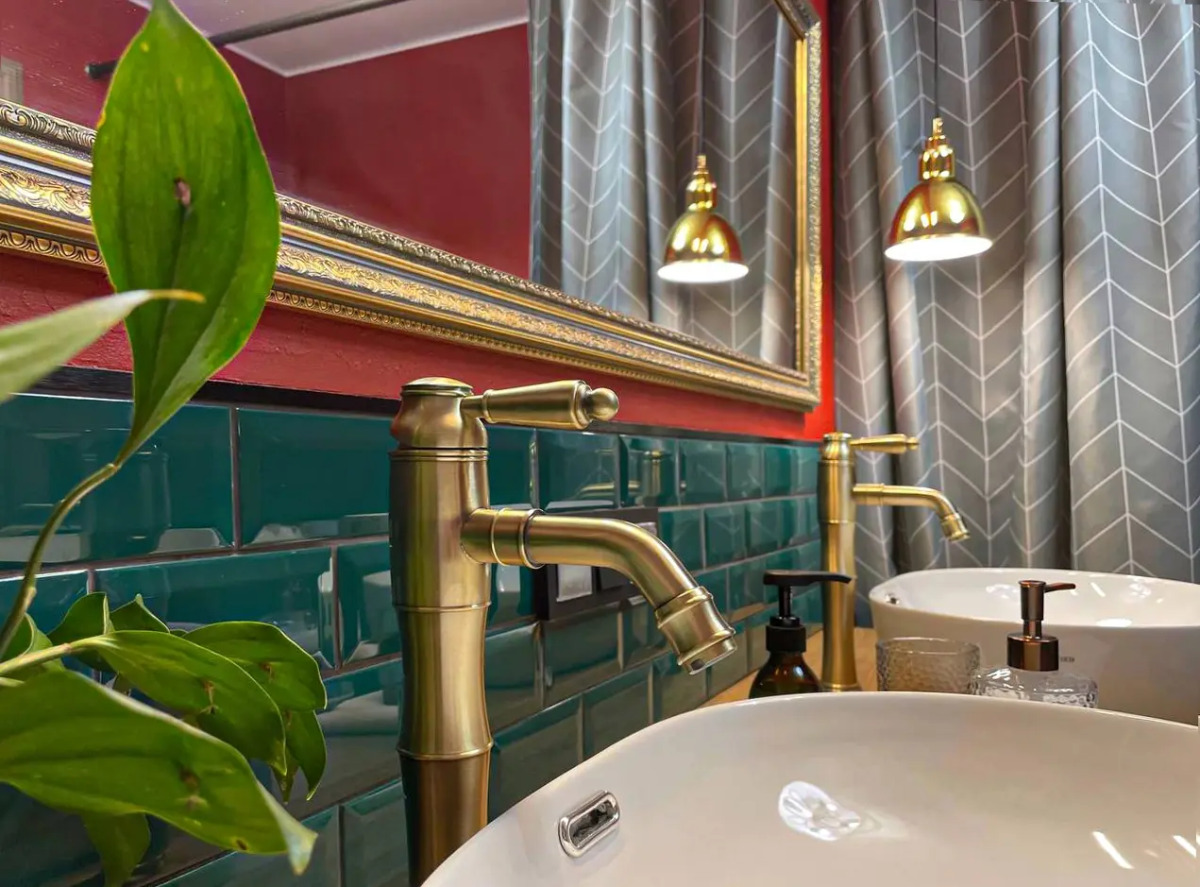 Квартира с видом на набережную в центре Великого Новгорода