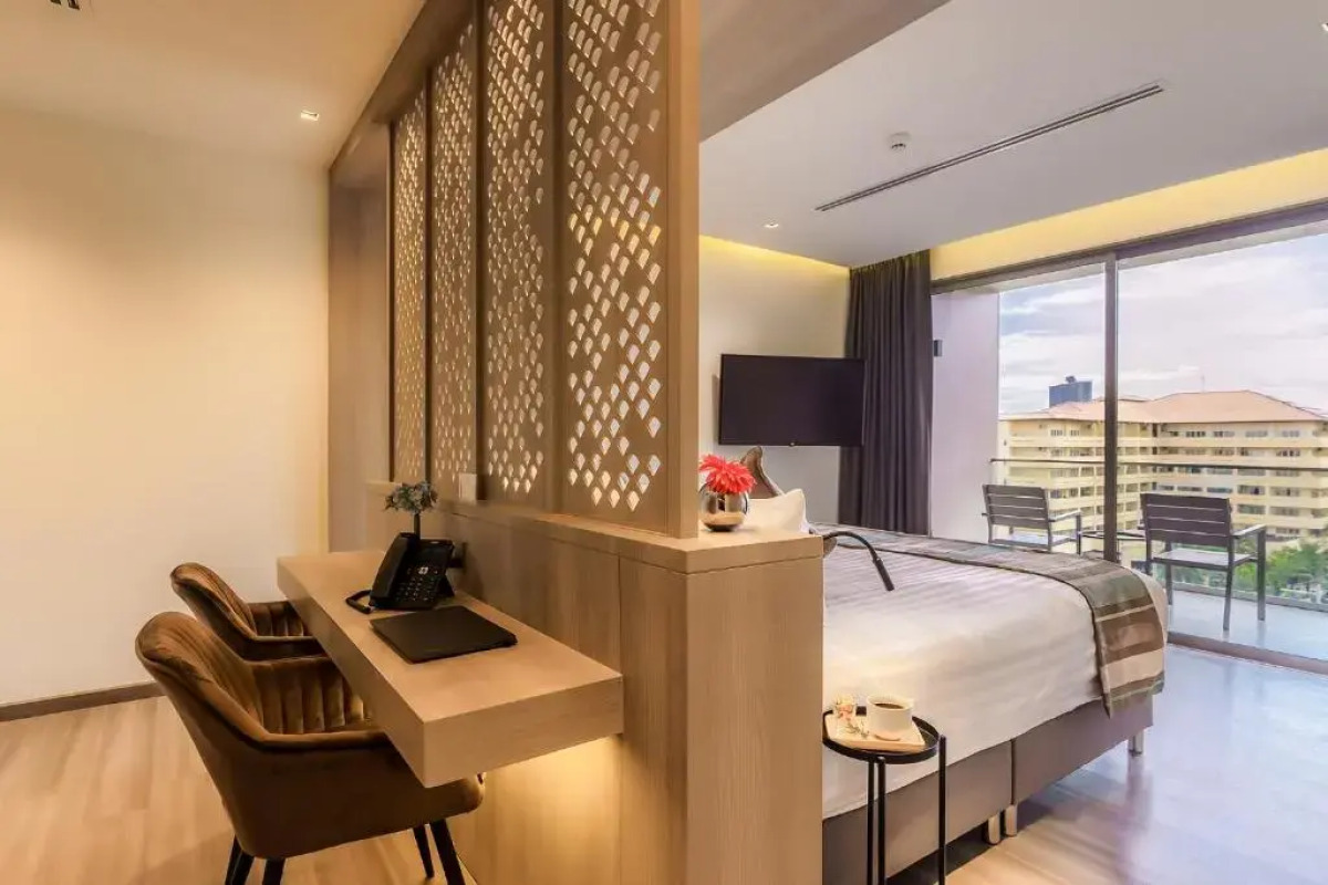 Отель Fifth Jomtien Pattaya