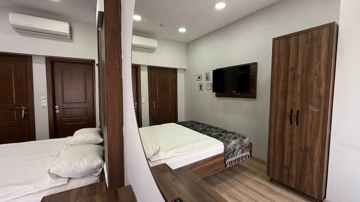 Отель Han Suite