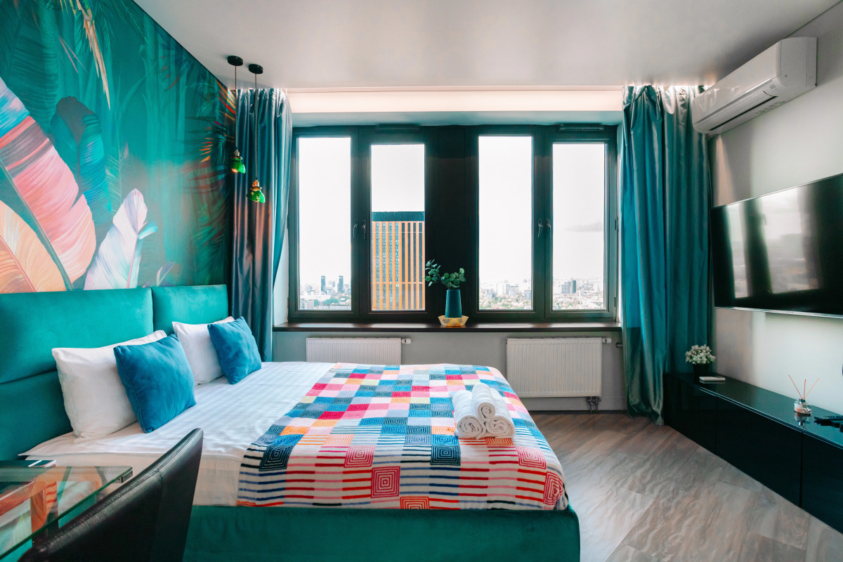 Апартаменты Lalapart Tropikana с ярким ремонтом на 30 этаже небоскреба Савеловский Сити