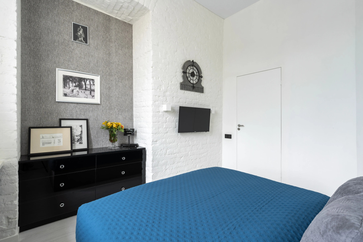 Квартира четырехкомнатная на Почтамтском