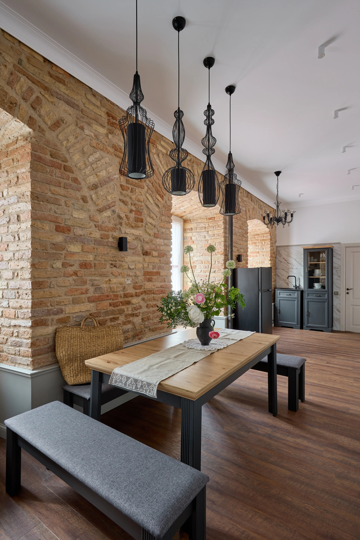 Мебелированные комнаты с Собственными Санузлами на Центральной Пешеходной Улице