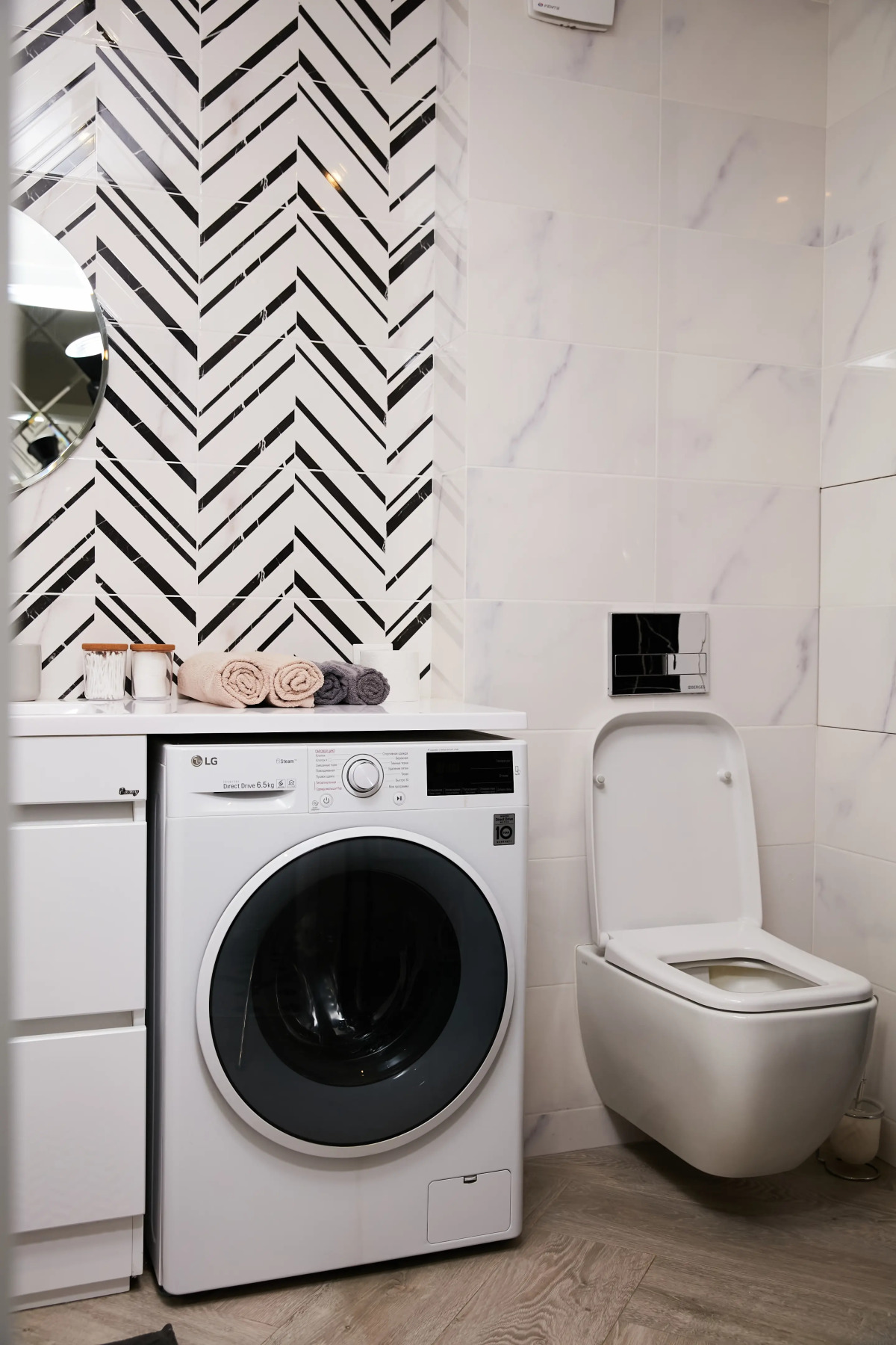 Апартаменты Luma White #2 в центре города с красивым видом на балконе